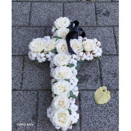 Aranjament Funerar Trandafiri si Bumbac F14